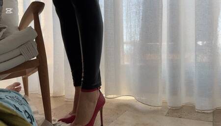 Shoejob with the most lovely stilettos