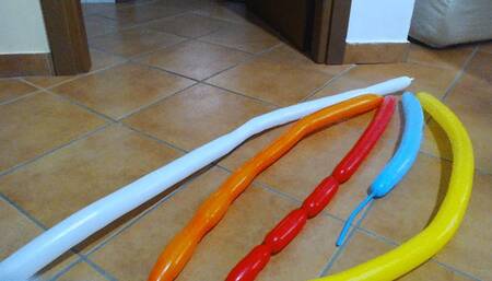 palloncini stritolati-crushed balloons