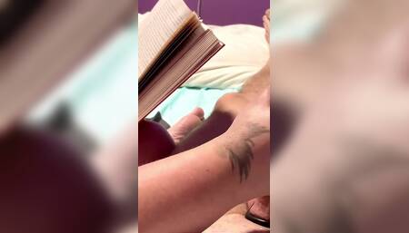 Wife Beats Dick Even While Reading