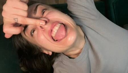 Sleepwalking, Nightmares of silly face wmv