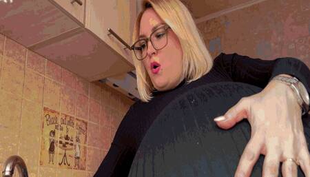 Dinner for Stepmother WMV