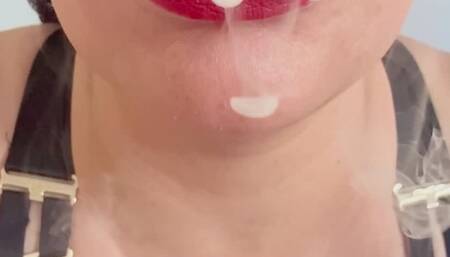 Smoking MILF Mistress smokes a fat blunt