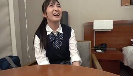 0007798_デカパイ 女子高生 パイズリなどが含まれている