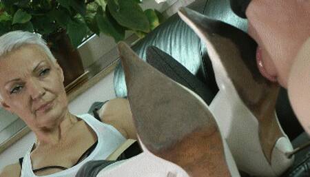 WhiteBootsDirtySoles (MP4)
