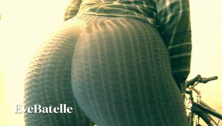 Yoga Pants Ass Worship Booty Shaking