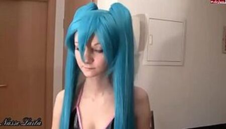 GERMAN TEEN GET FUCKED AS MIKU HATSUNE COSPLAY SEX WITH FACIAL HENTAI PORN