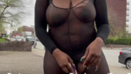 TESSA TASTY PLAYS WITH TOYS AND SQUIRTS WHILE TALKING TO UBER DRIVER