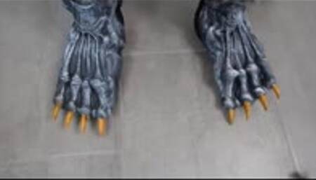 Werewolf Transformation on the Sanguine Moon MP4 640 Hairy werewolf Feet
