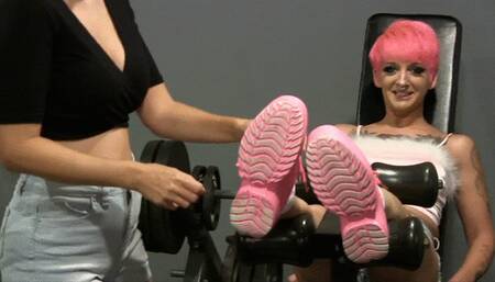 We finally get Pinky in for an audition! First up is her in cute little socks! "this is so great!"