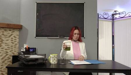 Sexy Interviewer Grows Giants Tits & Ass The Fucks You With Lady Velvet (SD 720p WMV)