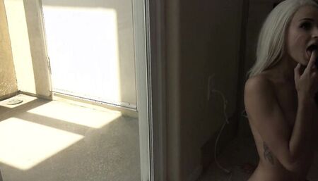 Lovely chicks are craving for some hot facials in this video