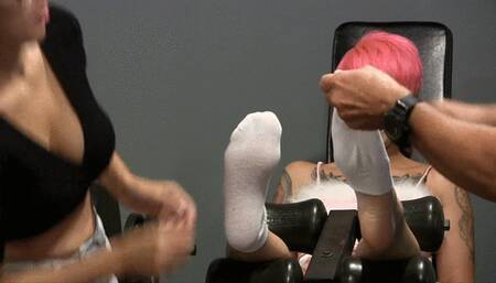 Pinkys Socks come OFF!! "you guys need to get her socks off her feet are amazing"