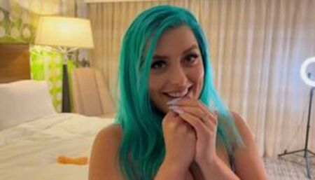 Casting Curvy: Blue Hair Thick Pornstar BEGS to Fuck Delivery Guy
