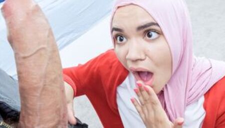 Arab teen stepsister needed 1000 dollars