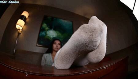 Jen slow sneaker removal and dirty sock tease pt 2 - MP4