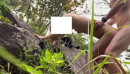 素人／個人撮影　人妻と露出SEX