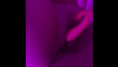 My Boyfried FUCK ME hard, and my PUSSY is so wet, i love my Papi Chulo