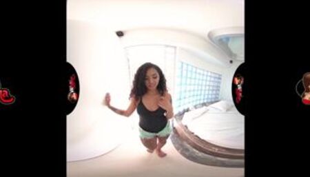 Sexy Tattooed Brunete