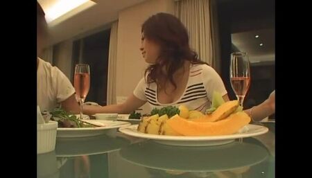 Crazy Japanese slut Natsu Yuuki in Amazing Stockings/Pansuto, Blowjob/Fera JAV video