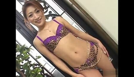 Akemi Sugawara Lovely mature Asian model is hot and sexy