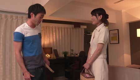 Unbelievable Japanese Nana Nakamura got orgasm by fingering