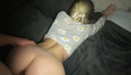 Amateur homemade porn filmed late at night on the phone