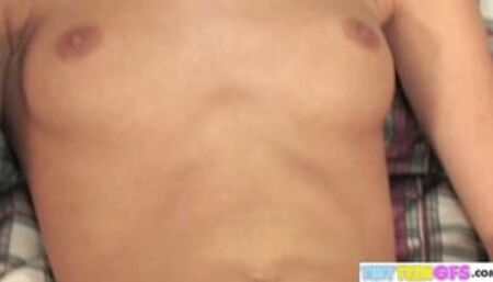 BrookeSkye with natural tits Rubbing Pussy hard