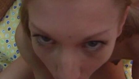 Skinny Monna gets amateur sex