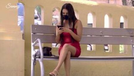 Cuanto quieres por tu TANGA? - SEXO por DINERO