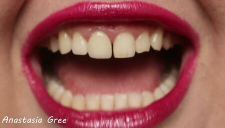 Worship my sharp teeth, extreme close up