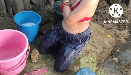 Hot bhabhi boobs style ass