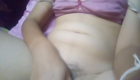 Amateur Asian women single in room