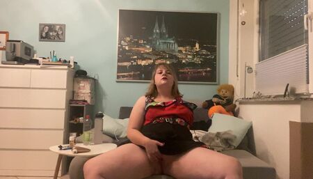 Amputee Costume tricks me to tripple masturbation