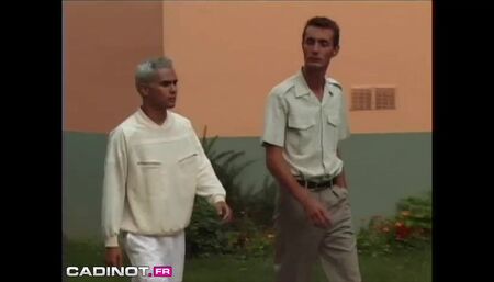 Cadinot - Horny guard on the campus