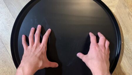 ASMR finger tapping metal