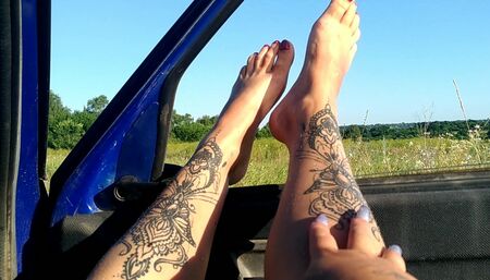 Foot fetish in nature