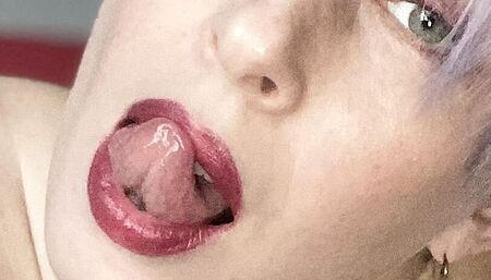 Lipstick fetish from Crystal Flynn