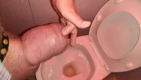 Fingering my cock made me cuming